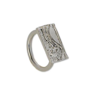 Anello con volto di donna