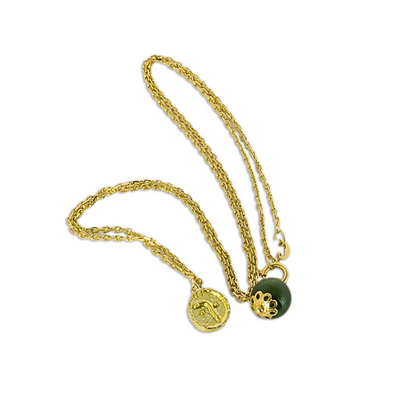 Collana e ciondolo in oro